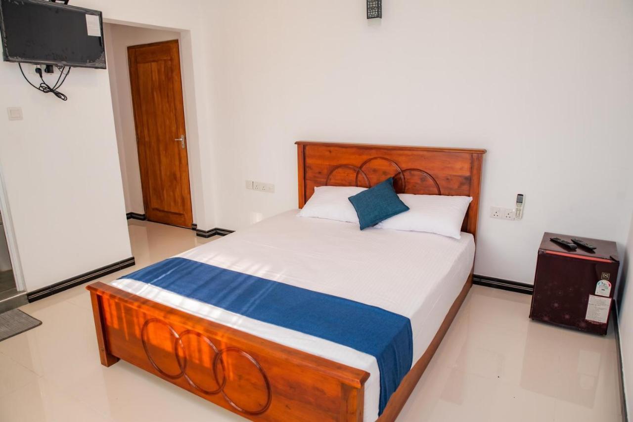Sky Edge Homestay Kandy Exterior foto