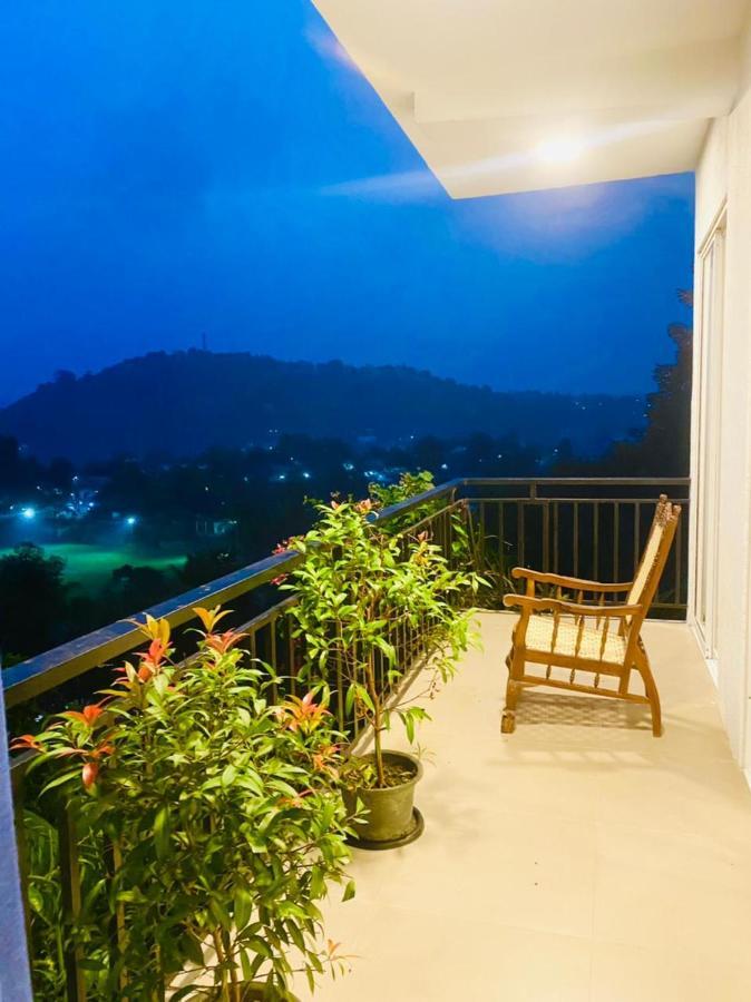 Sky Edge Homestay Kandy Exterior foto
